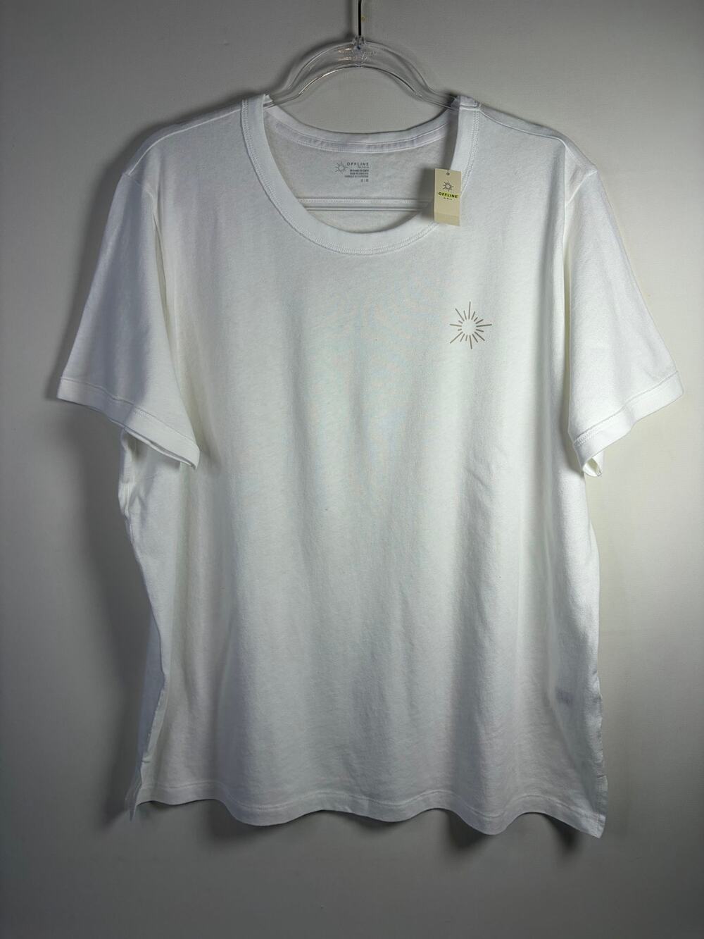 Offline by Aerie White Oversized Logo Tee T-shirt Size Medium NEW